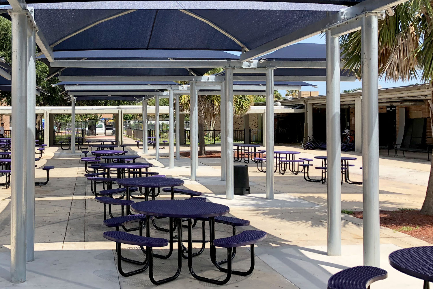Covered outdoor student dining at Fletcher High School